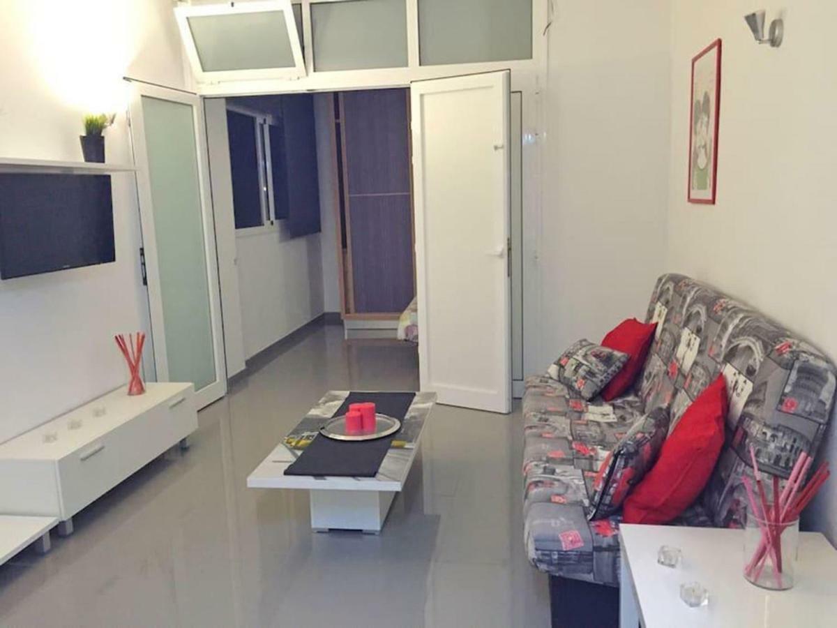 Estudio Playa Canteras 2-4p Wifi 100mb * Las Palmas de Gran Canaria